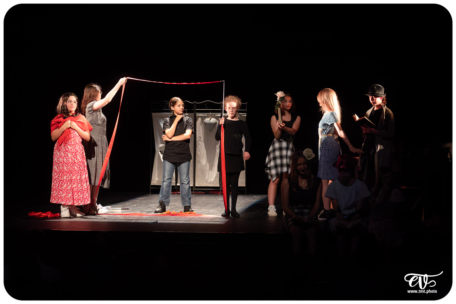 LES FEMMES SAVANTES (ATELIER THÉÂTRE DU COLLÈGE FOCH)